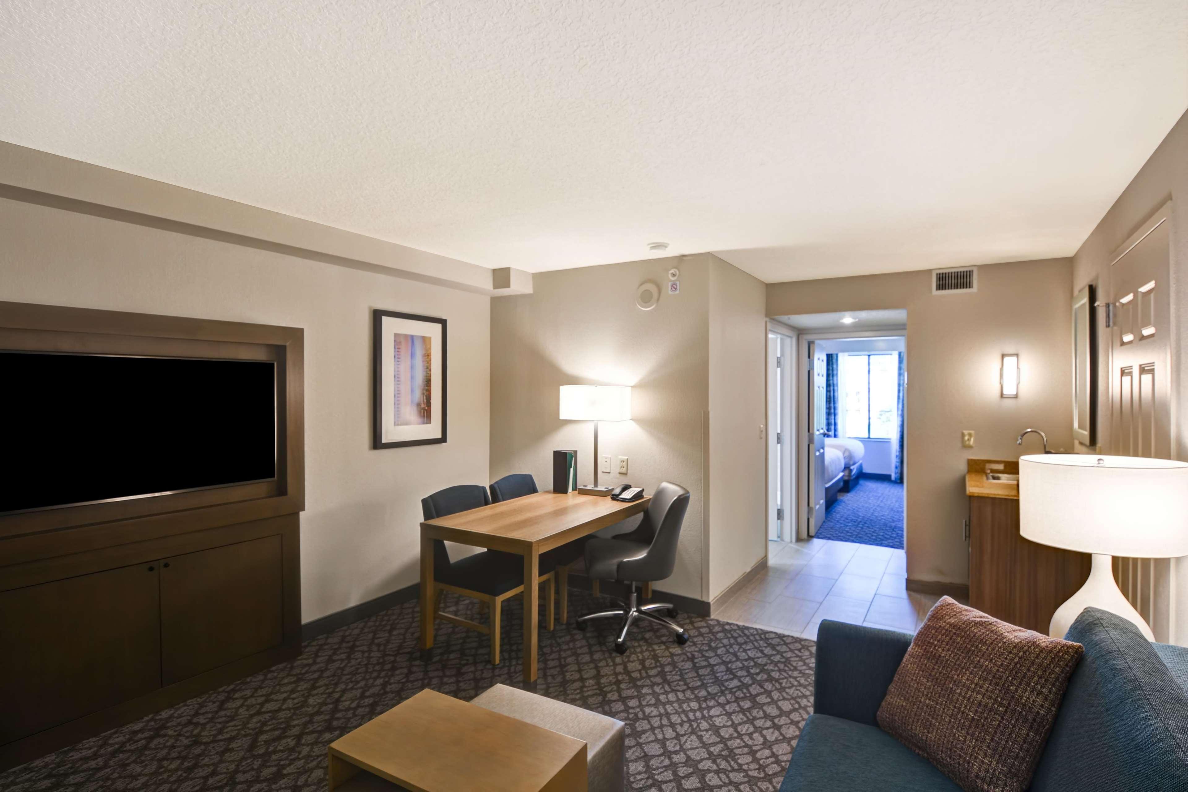 Embassy Suites Orlando Downtown Exterior foto
